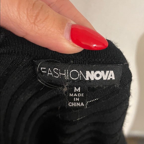 Fashion Nova Black Ribbed Bodycon Maxi Dress V-Neck Long Sleeve – Size M - Picture 9 of 10